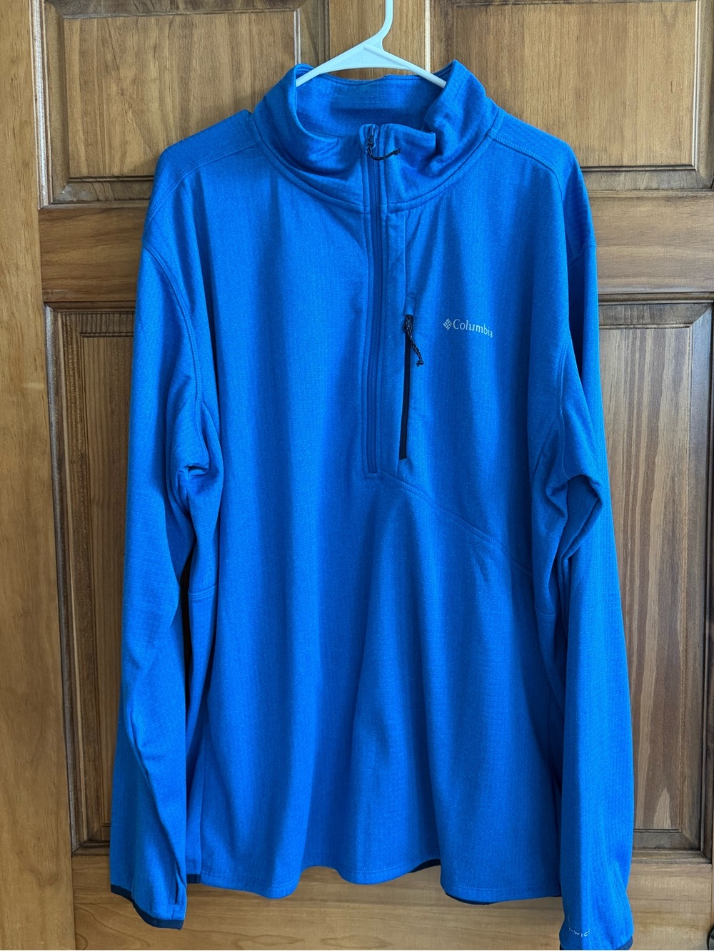 Columbia Men's Blue Quarter-Zip Pullover